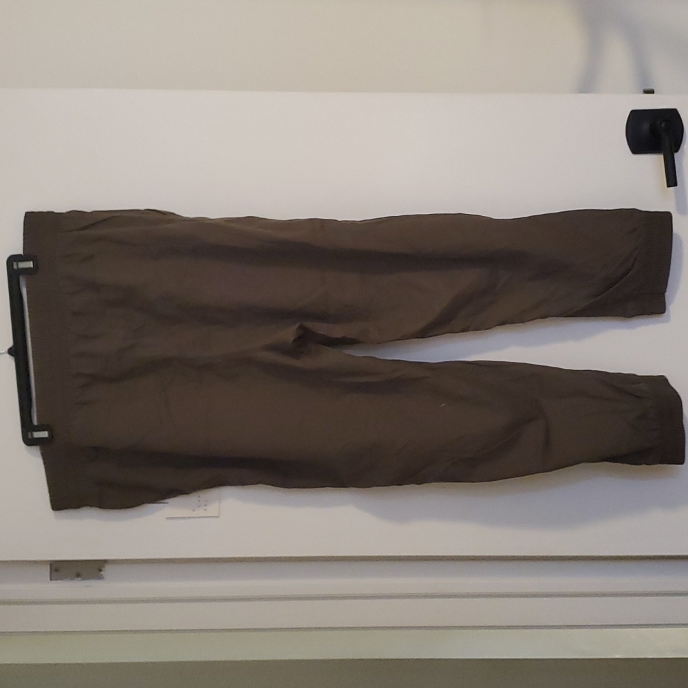 Joggers - Picture 4 of 4